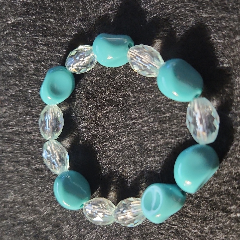 Handcrafted beaded bracelet